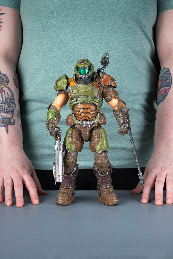 DOOM Eternal Doom Slayer Figure