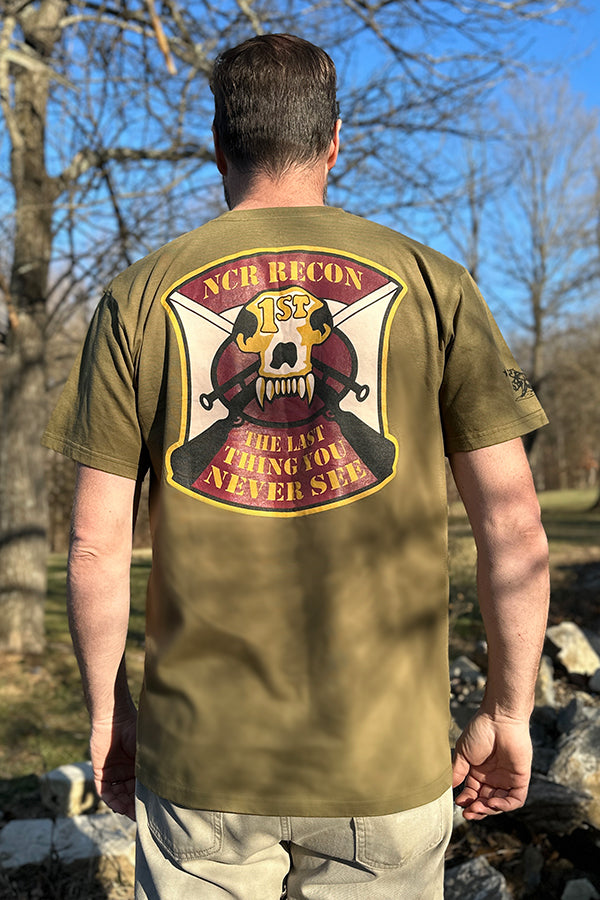 Camiseta Fallout New Vegas NCR Recon