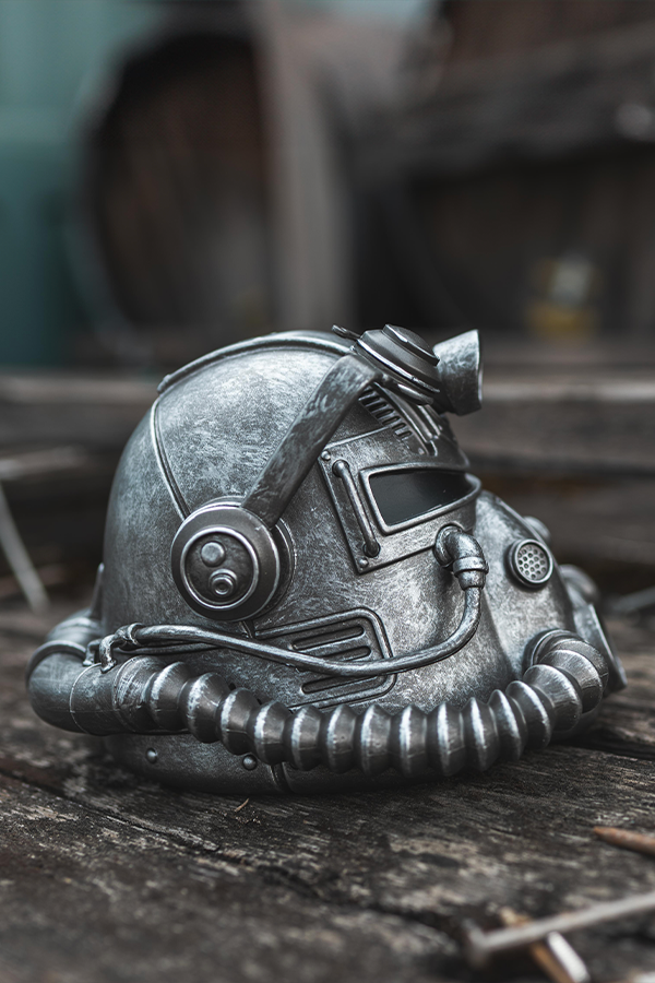 Fallout T-51 Power Armor Helmet Mini Desktop Statue
