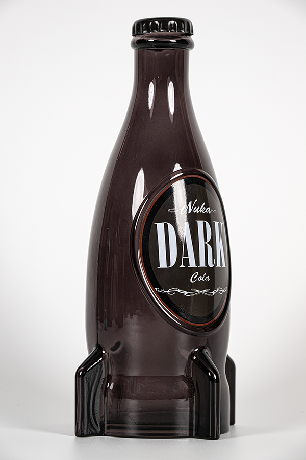 Fallout Nuka-Cola Dark Glasflasche und Verschluss