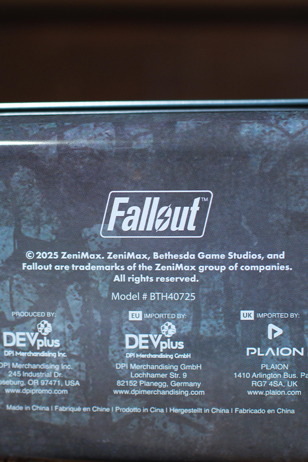 Boîte à réplique de la cachette de Fallout Caps