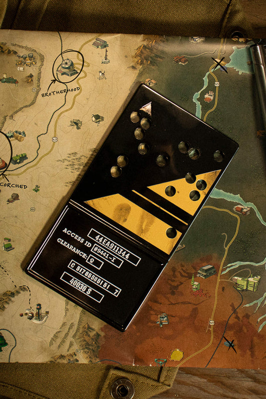 Réplica de la tarjeta-clave nuclear de «Fallout», edición limitada