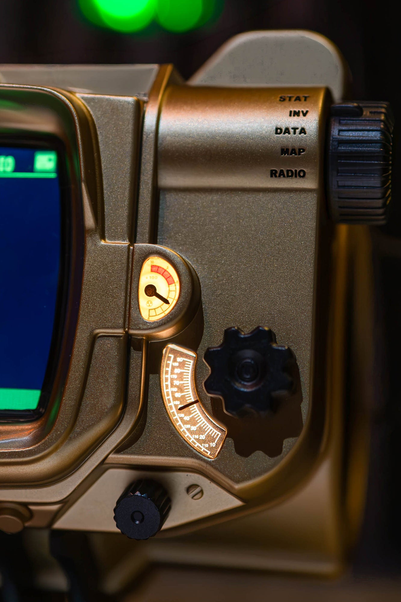 Fallout Pip-Boy 3000 Mk V Die-Cast Replica - Overseer's Edition