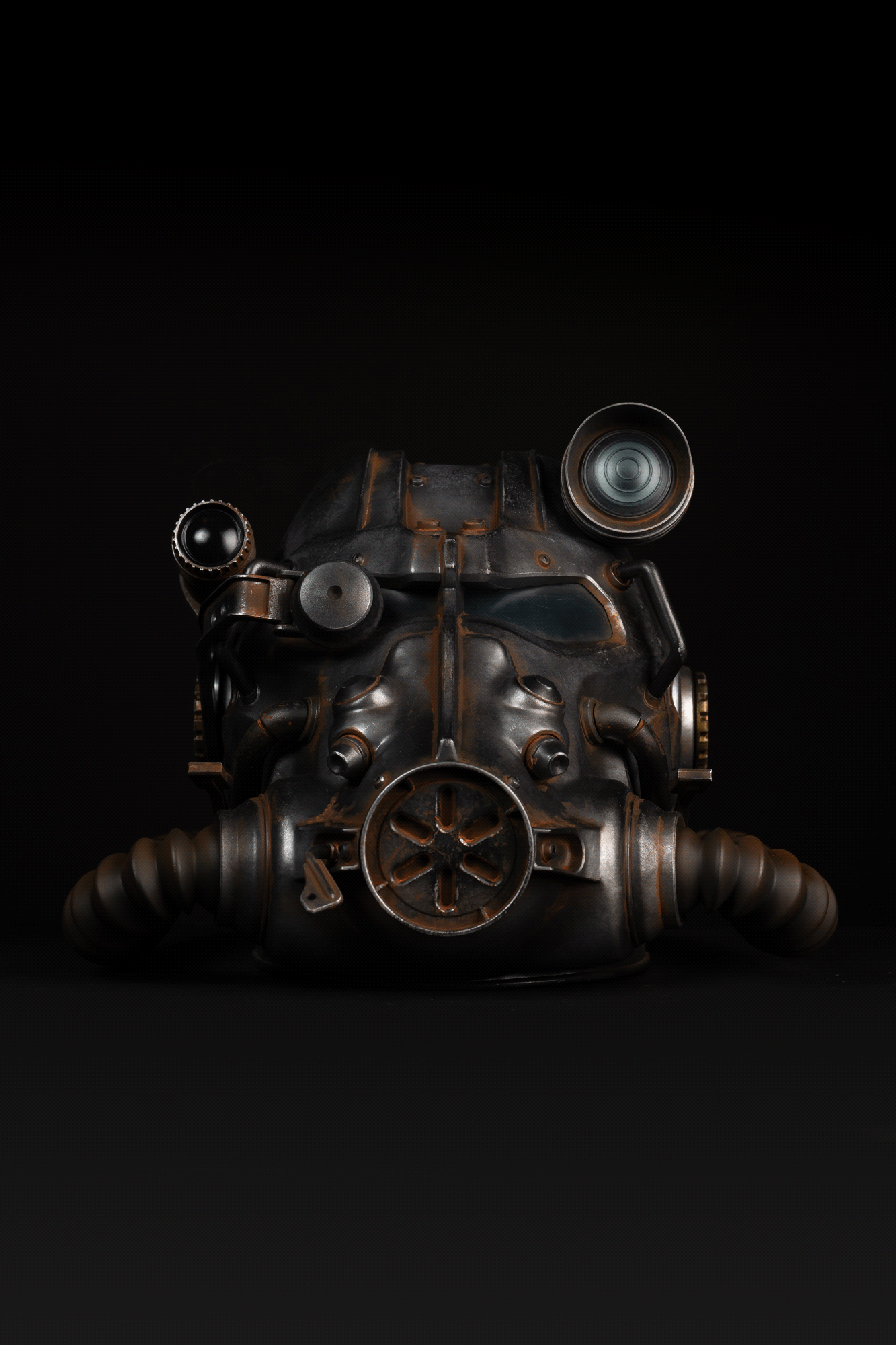 Fallout T-60 Wearable Helmet Replica