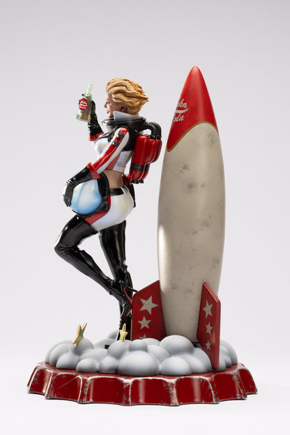 Estatua del traje cohete de Nuka-Girl de Fallout