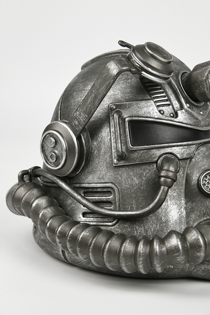 Fallout T-51 Power Armor Helmet Mini Desktop Statue