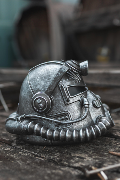 Fallout T-51 Power Armor Helmet Mini Desktop Statue