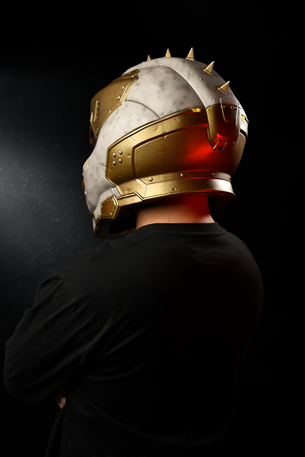 DOOM: The Dark Ages Wearable Helmet Replica (Divinity)