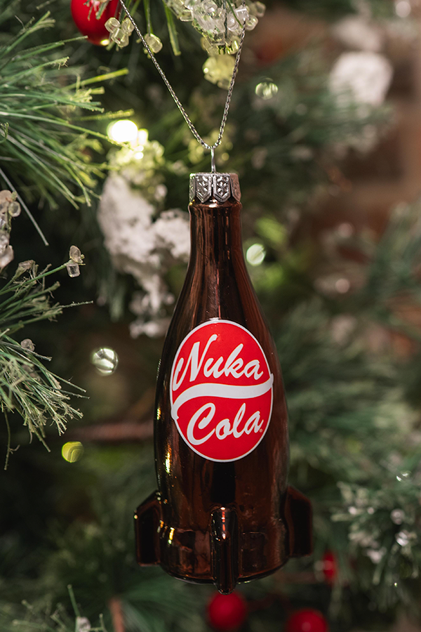 Fallout Nuka-Cola Glass Bottle Tree Ornament Set