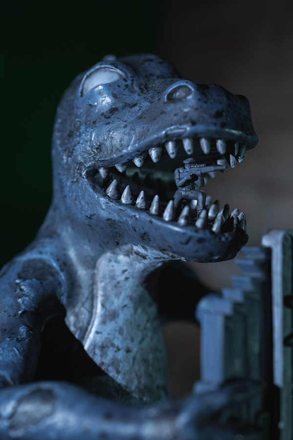 Fallout New Vegas Dinky theT-Rex Statue (Nighttime)