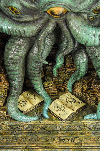 Detail shot showing the gesture of the tentacles of The Elder Scrolls Online Hermaeus Mora Limited Edition Statue