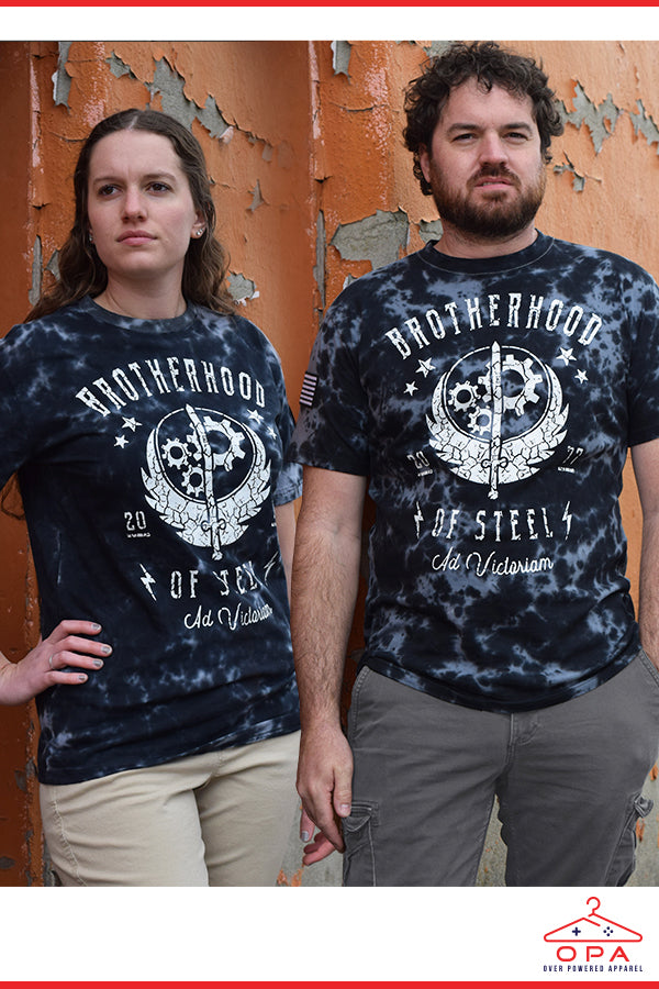 Camiseta “Brotherhood Of Steel” de Fallout de OPA
